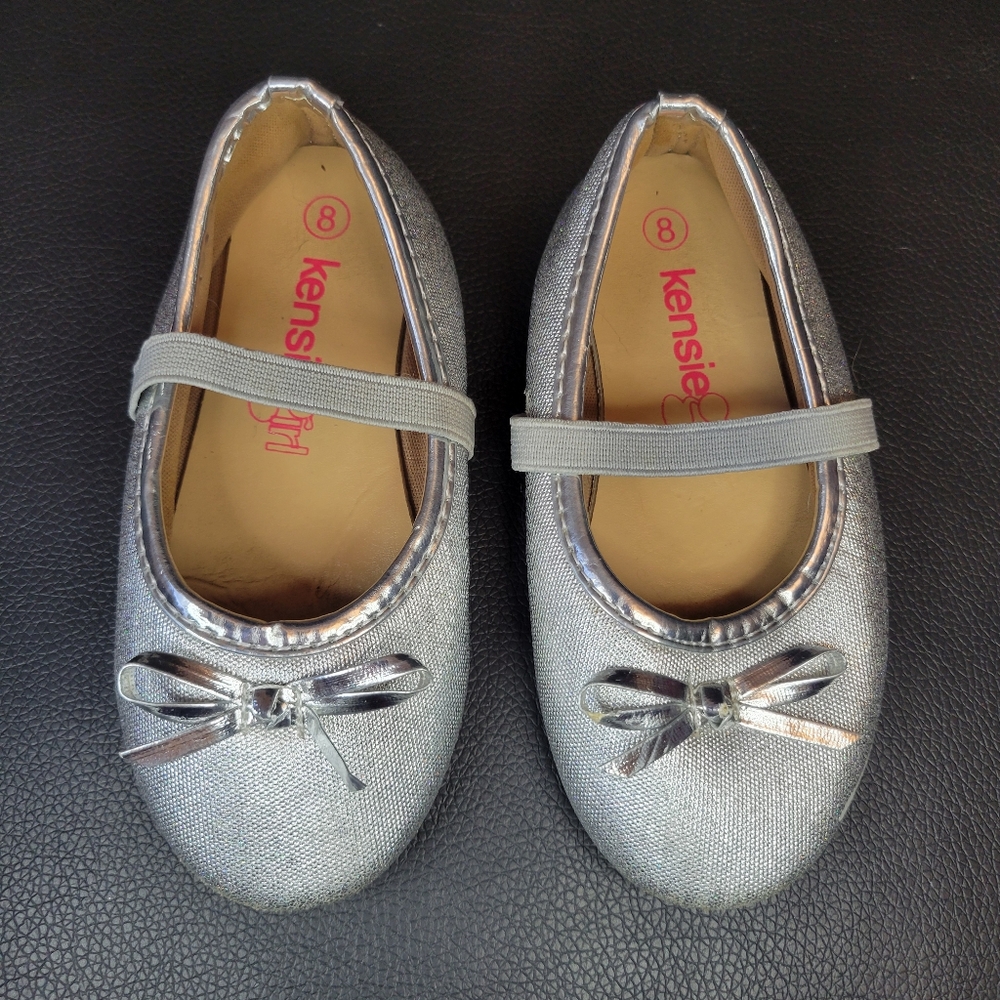 Silver Toddler Girls Ballerina Flats with Bow On Toe Dress Shoe